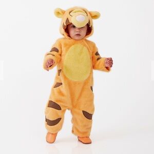 Adorable Pottery Barn Kids Tigger One Piece Costume